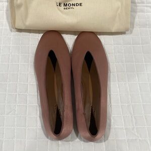 Le Monde Beryl Ballet Flats Size 38